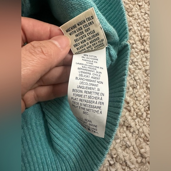 L.L. Bean Blue Long Sleeve Sweatshirt size L - Picture 7 of 8